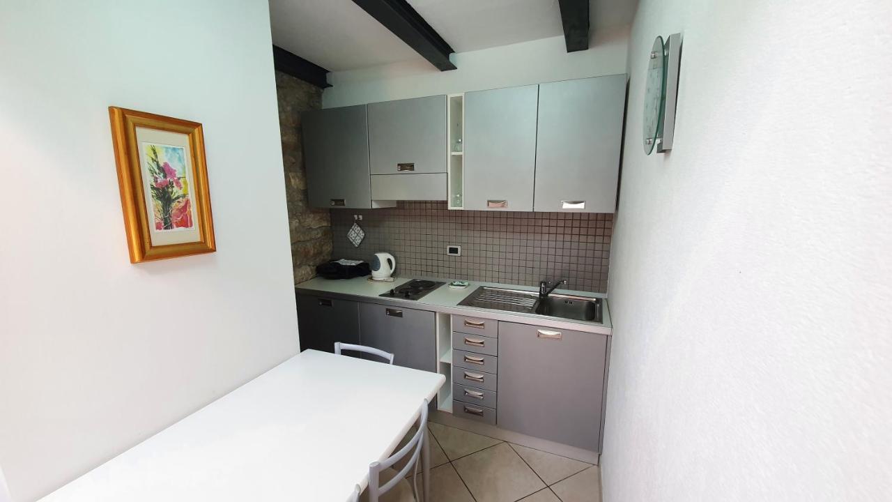 Apartments Villa Ernesta Ровинь Экстерьер фото