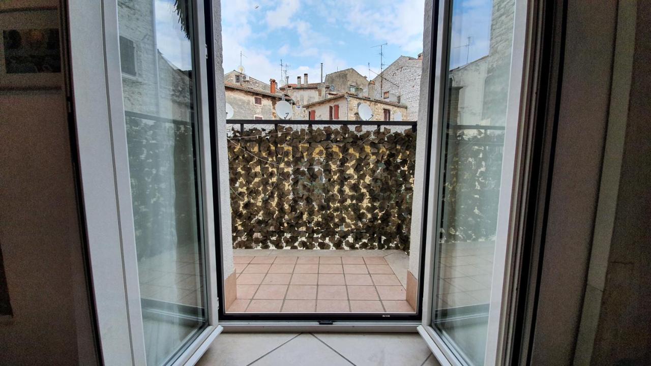 Apartments Villa Ernesta Ровинь Экстерьер фото