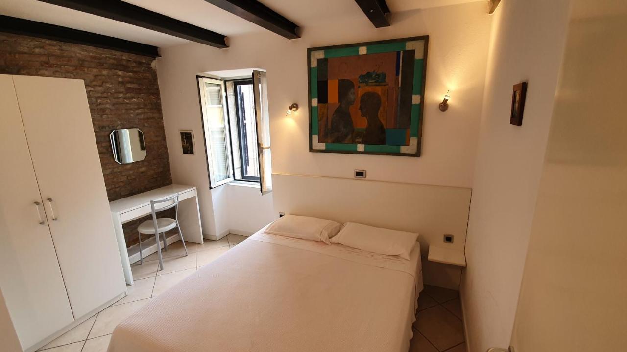 Apartments Villa Ernesta Ровинь Экстерьер фото
